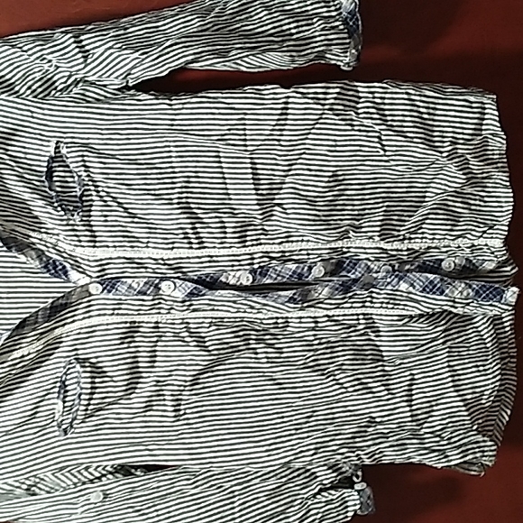 100% cotton Shirt Small not M or girl's size - Picture 14 of 15